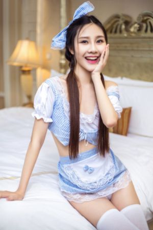 黄色小说老师_720超清在线观看