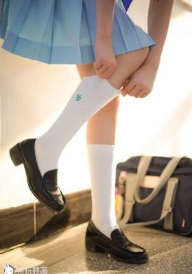 日日狠狠久久偷偷色综合96蜜桃_DVDBD在线观看
