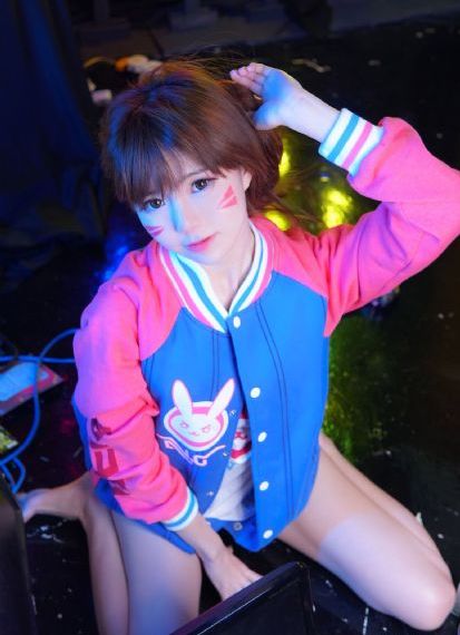 欧美色图偷窥自拍_1080P动漫在线观看