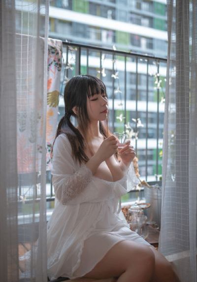 欧美老色女_1080电影在线观看