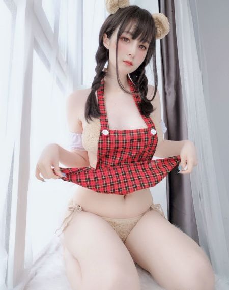6699嫩草久久久精品影院竹菊_1080P免费高清观看