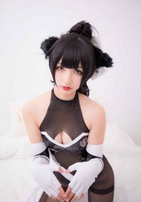 亚洲制服在线观看_1080免费在线播放